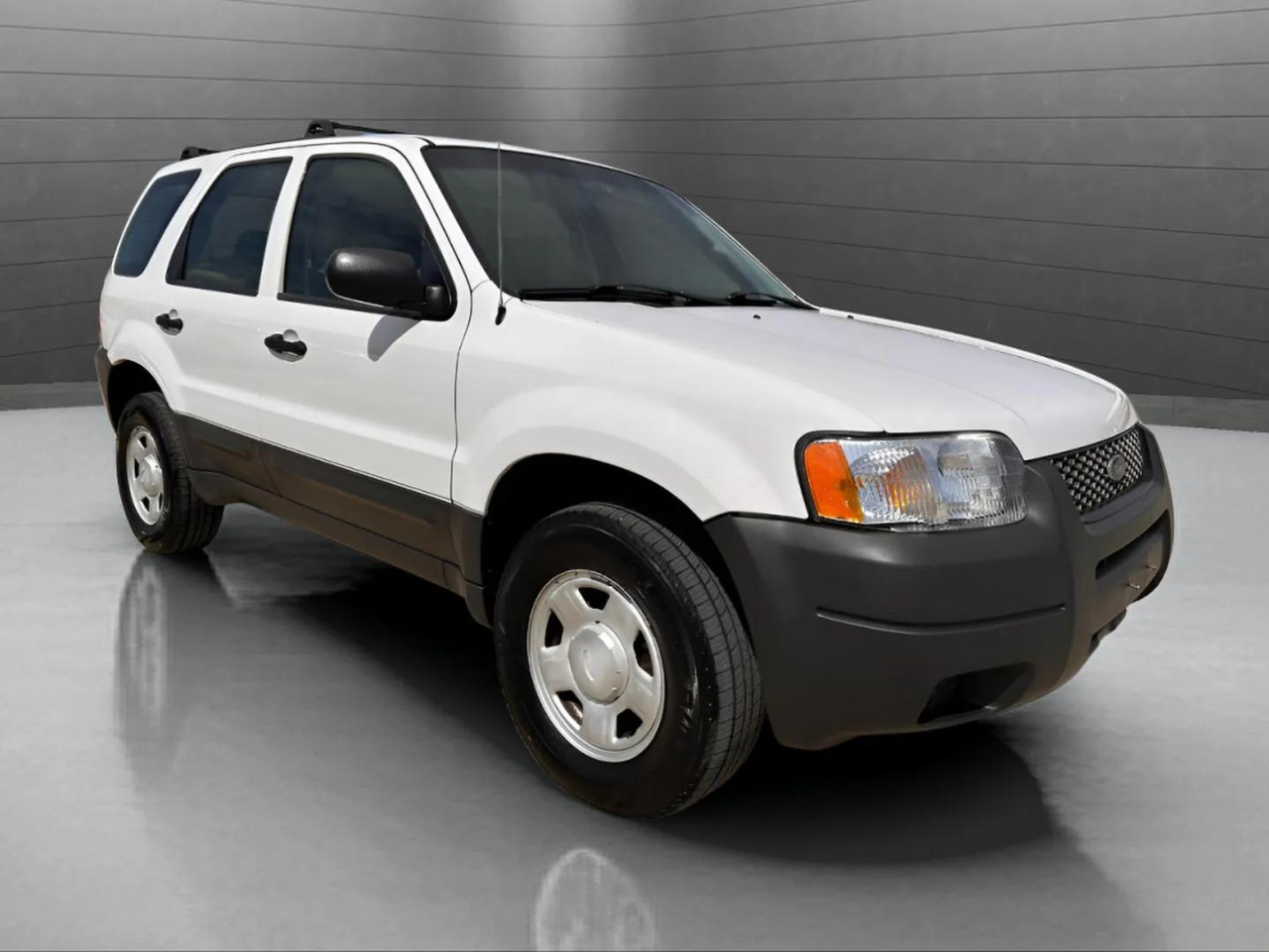 Ford Escape XLS 2WD 2004