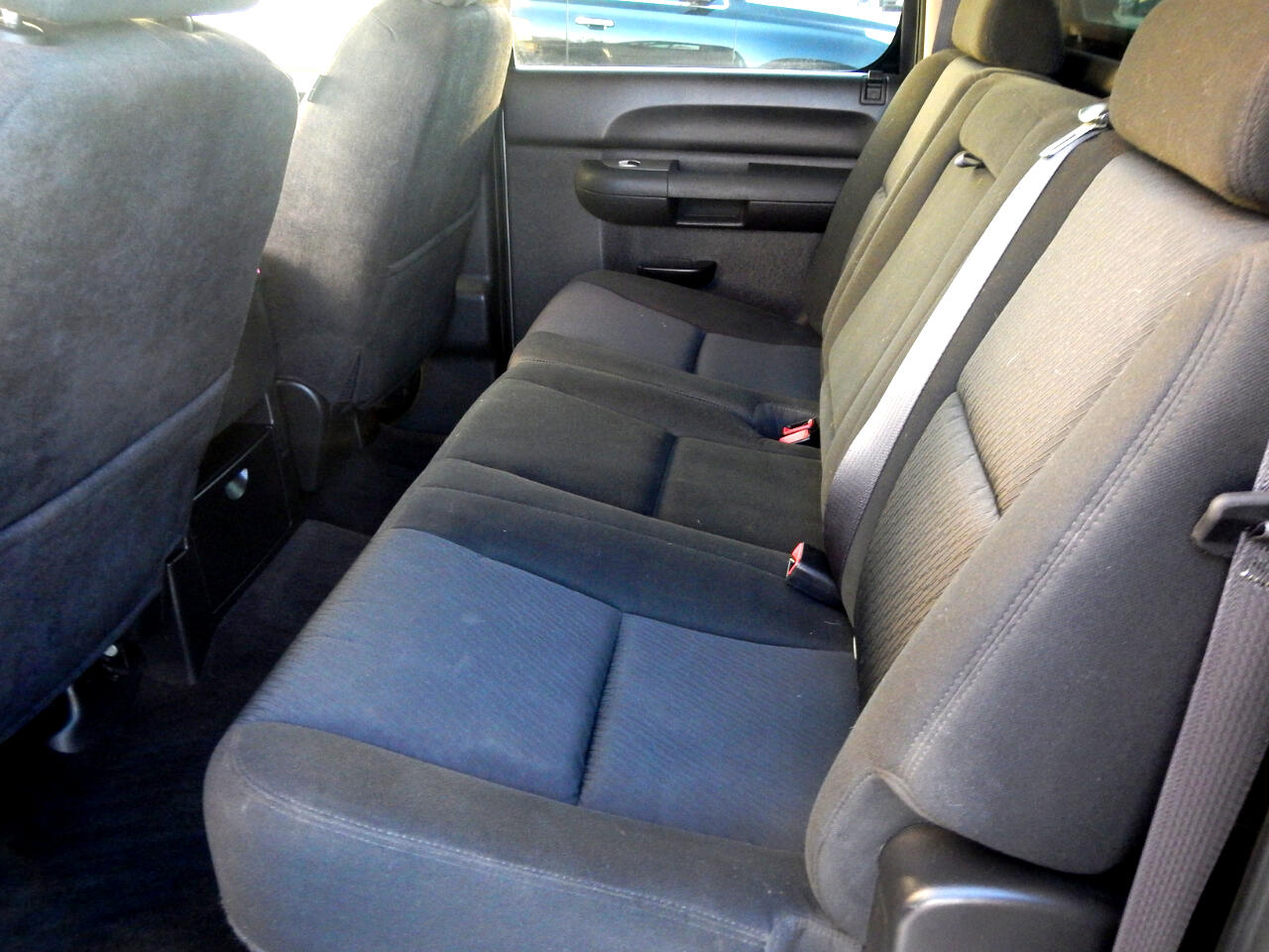 Chevrolet Silverado 1500 LT Crew Cab 4WD 2011