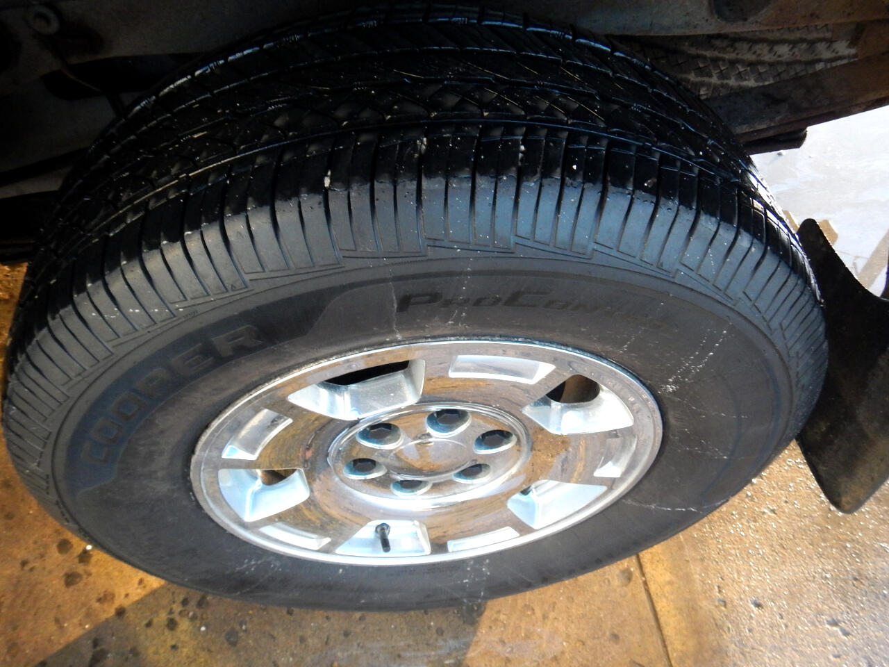 Chevrolet Silverado 1500 LT Crew Cab 4WD 2011