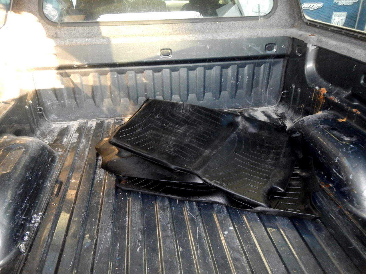 Chevrolet Silverado 1500 LT Crew Cab 4WD 2011