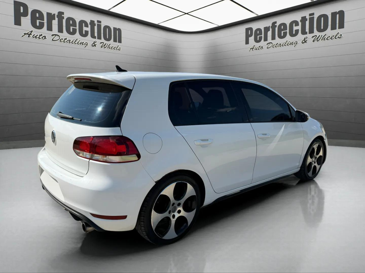 2012 Volkswagen Golf GTI photo 5