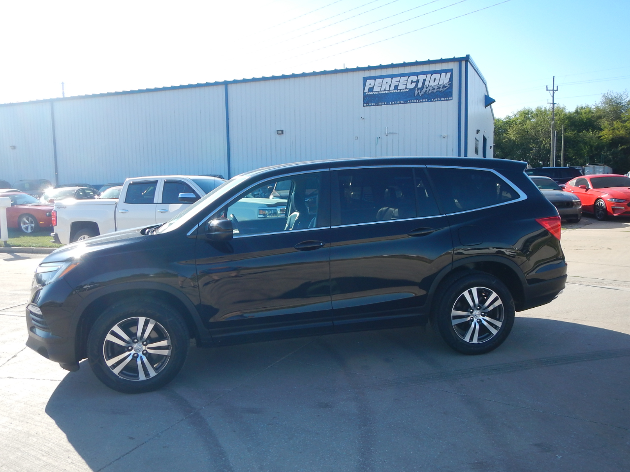 2016 Honda Pilot EX-L photo 15