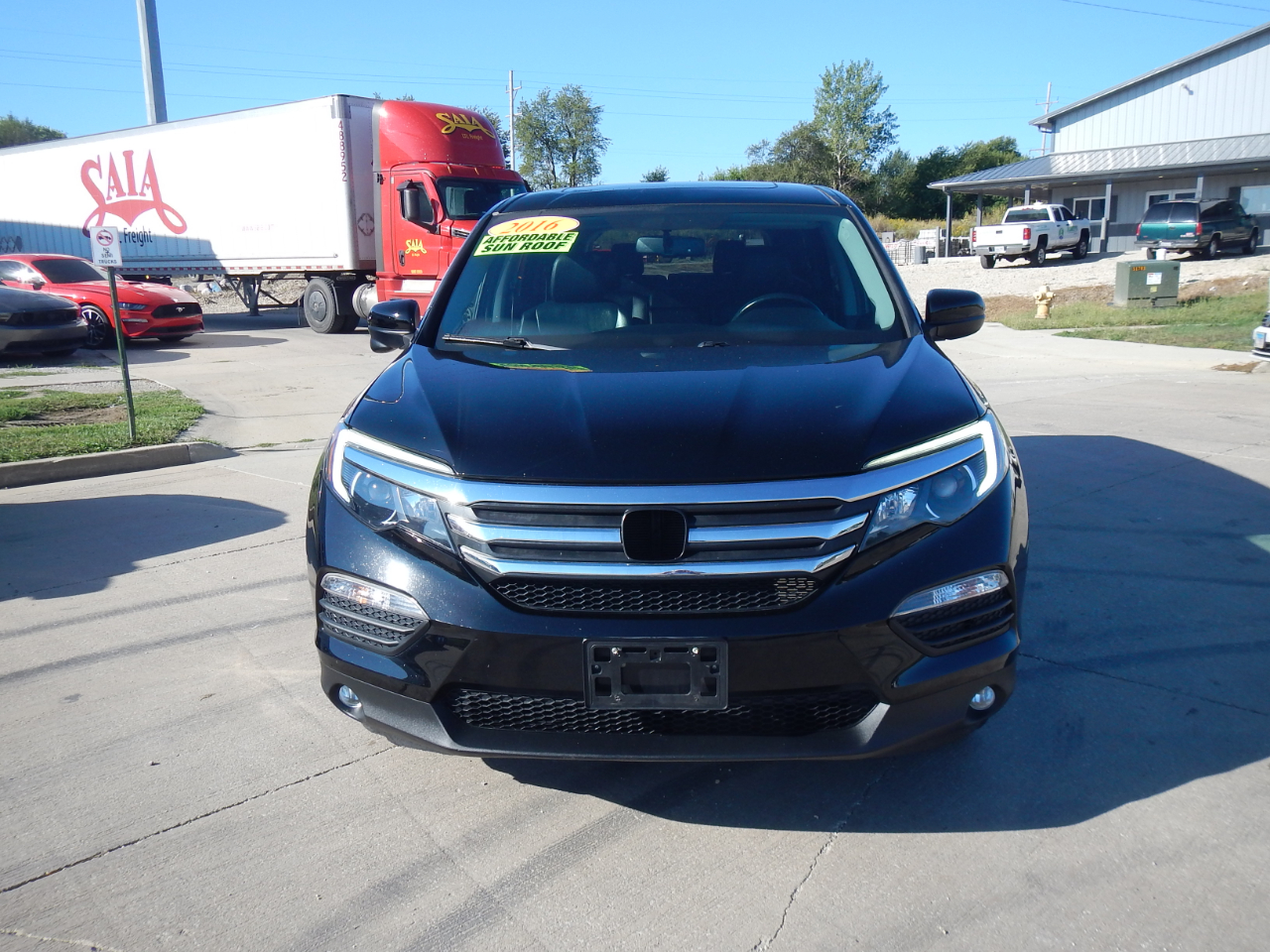 2016 Honda Pilot EX-L photo 17