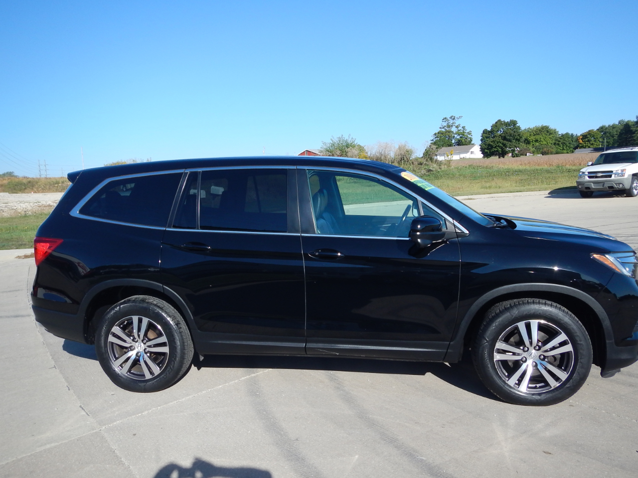 2016 Honda Pilot EX-L photo 19
