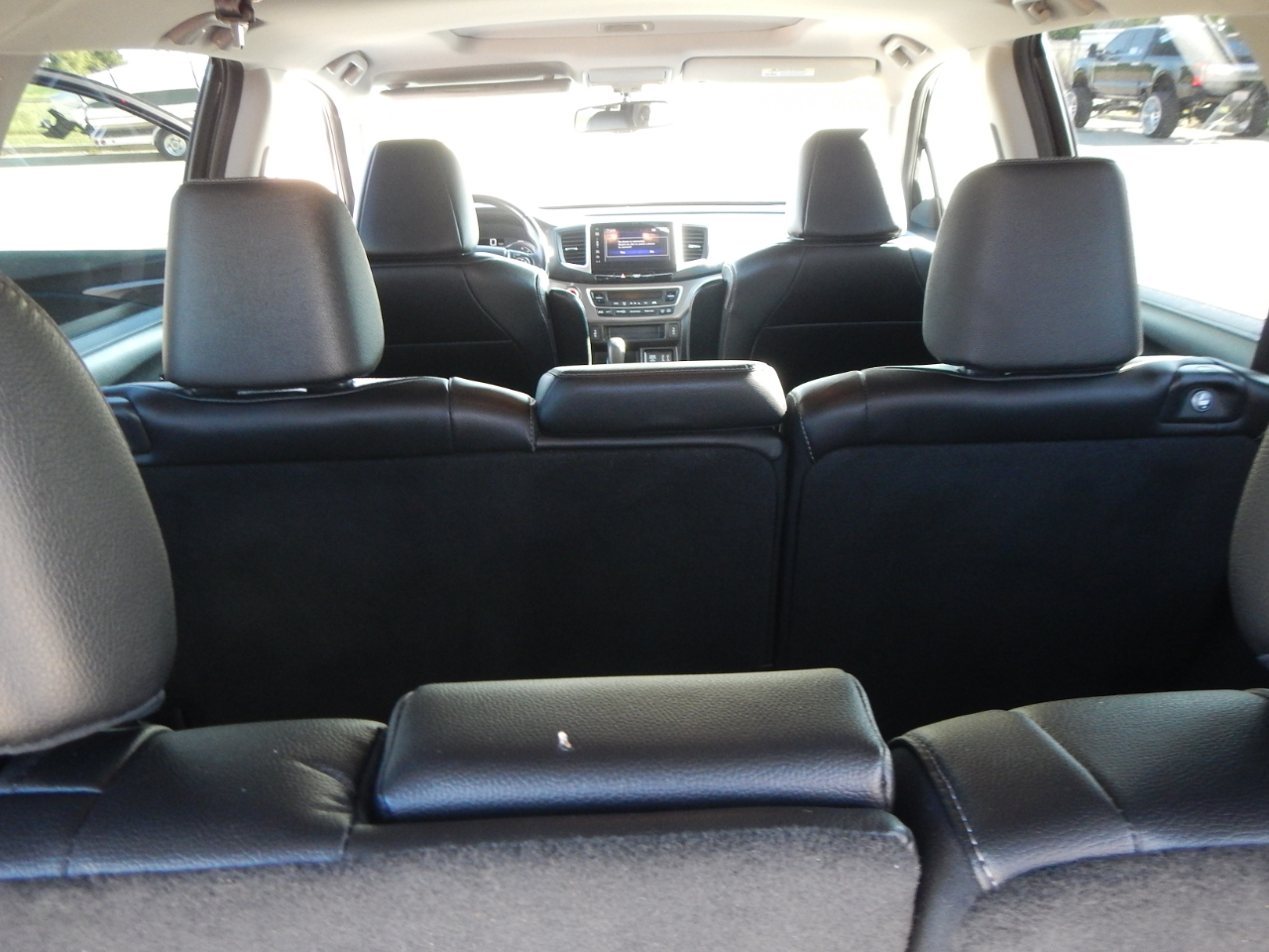 2016 Honda Pilot EX-L photo 31