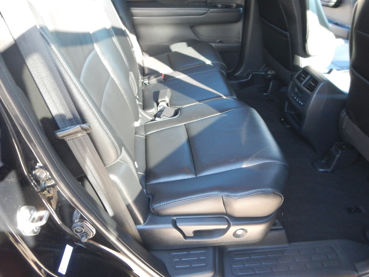 2016 Honda Pilot EX-L photo 34