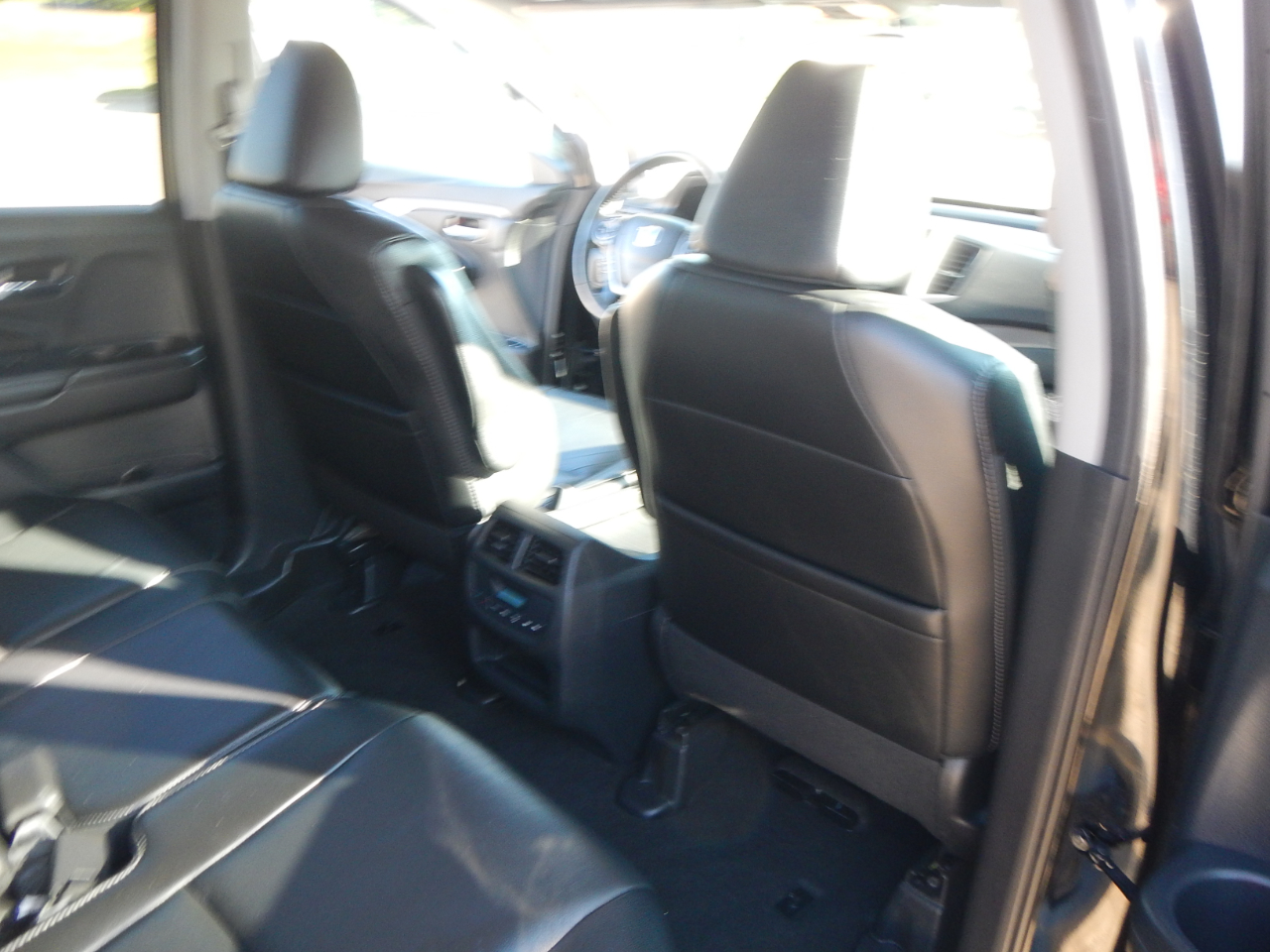 2016 Honda Pilot EX-L photo 35