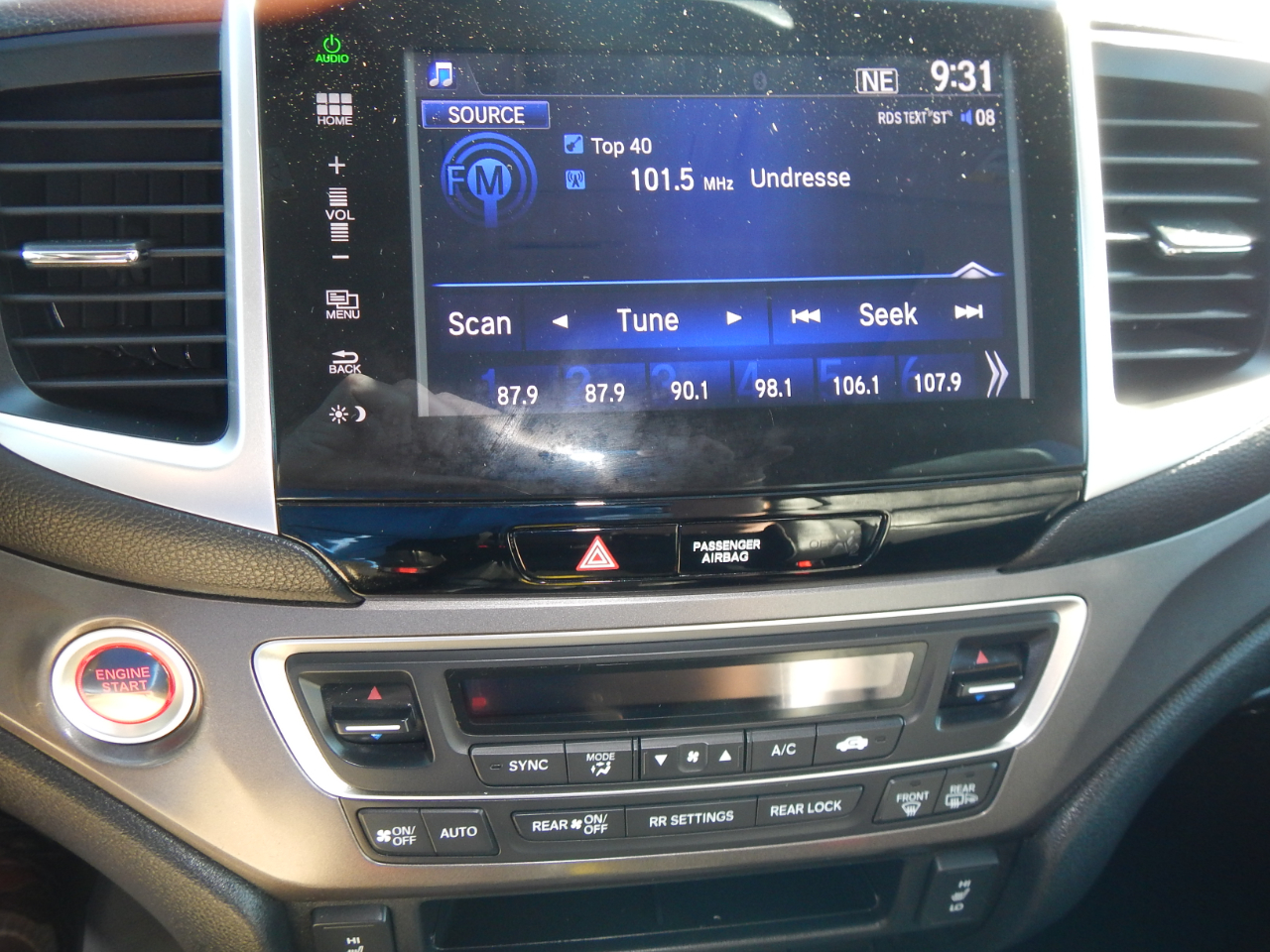 2016 Honda Pilot EX-L photo 47