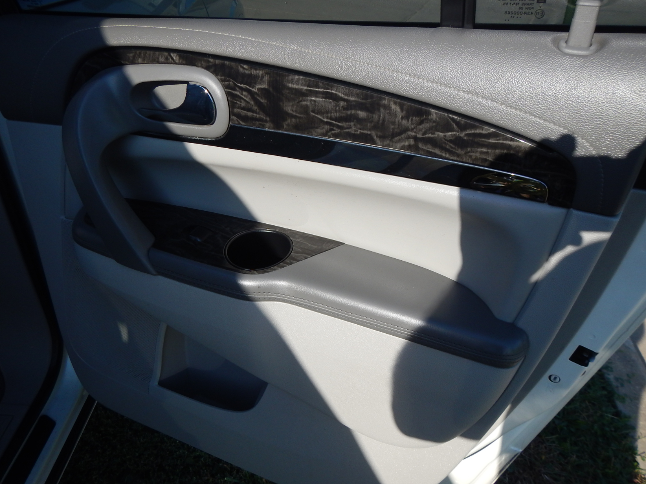 2014 Buick Enclave Leather photo 17
