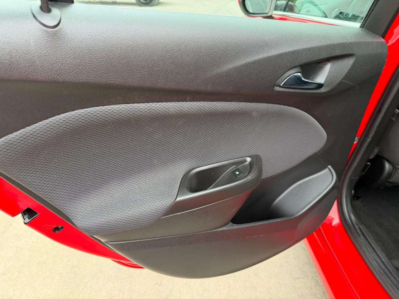 Chevrolet Cruze 4dr Sdn LT 2019 Chevrolet Cruze 4dr Sdn LT 2019