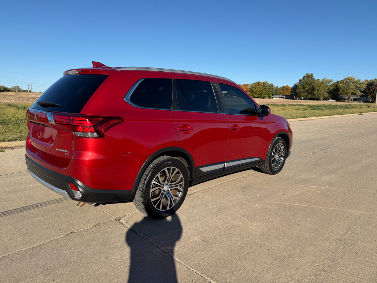 Mitsubishi Outlander SEL FWD 2017 Mitsubishi Outlander SEL FWD 2017