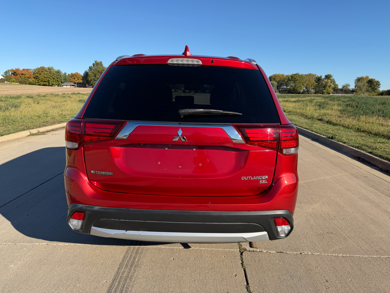 Mitsubishi Outlander SEL FWD 2017 Mitsubishi Outlander SEL FWD 2017