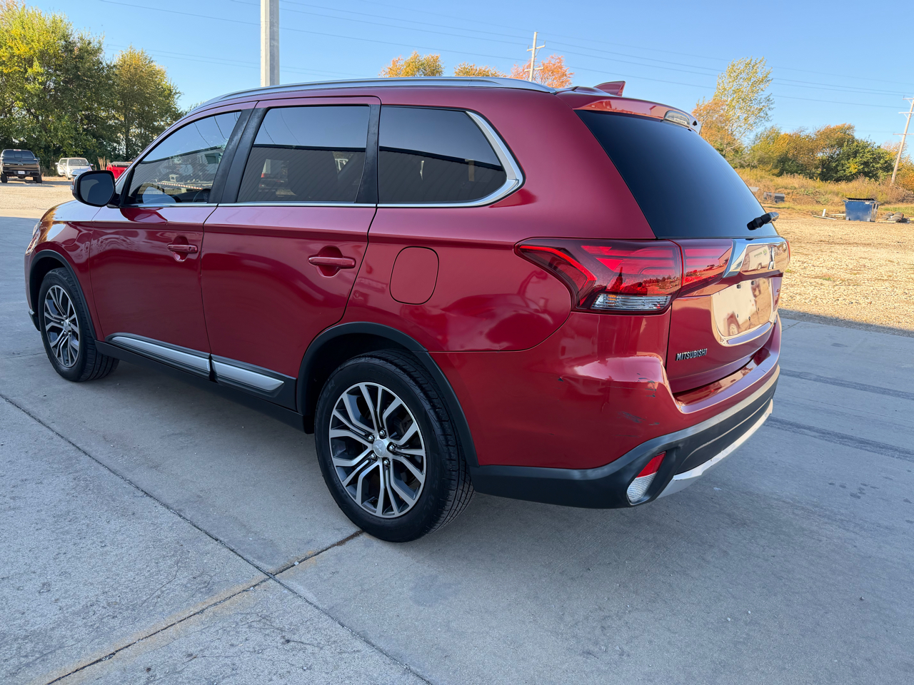 Mitsubishi Outlander SEL FWD 2017 Mitsubishi Outlander SEL FWD 2017