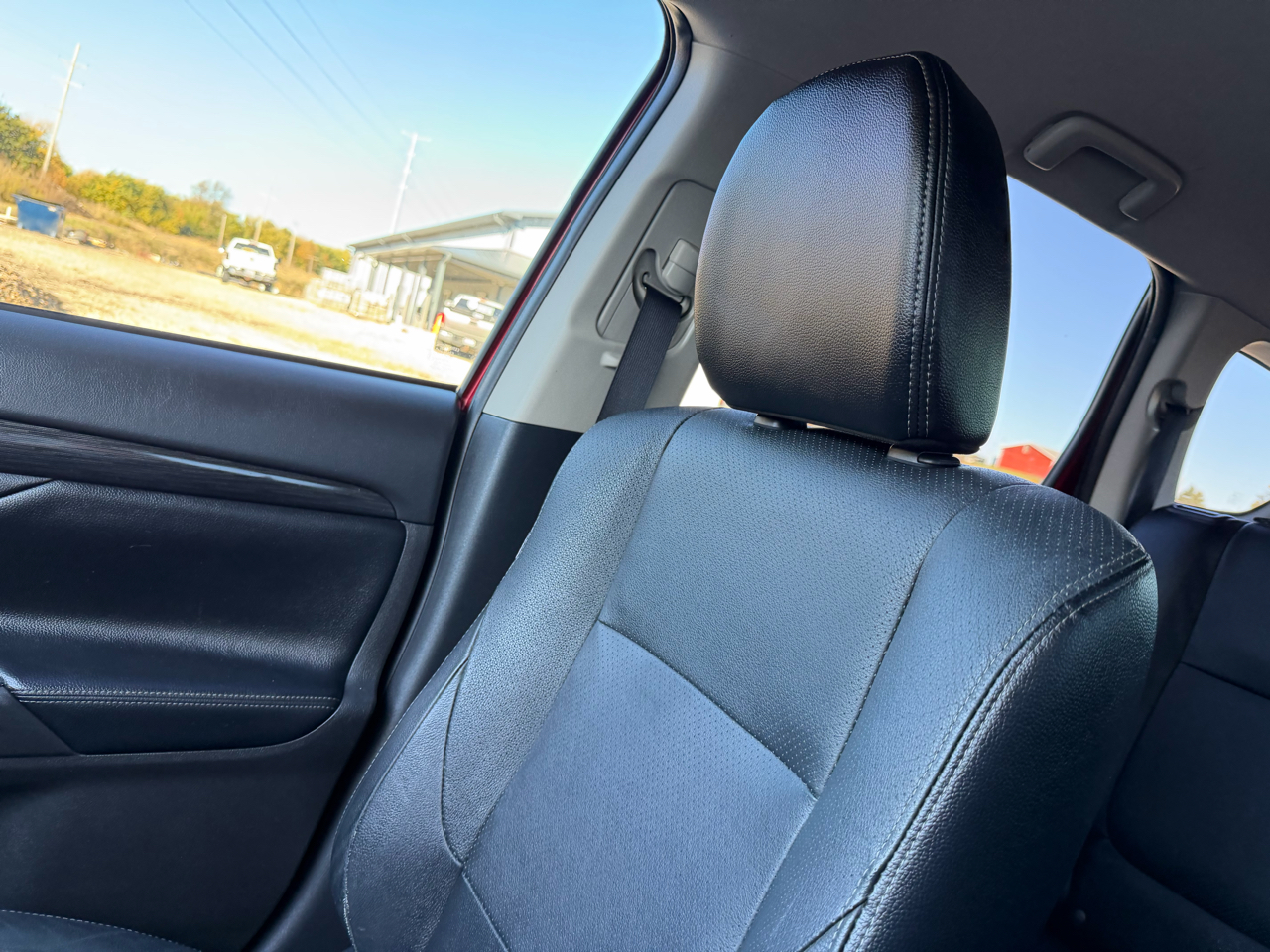 Mitsubishi Outlander SEL FWD 2017 Mitsubishi Outlander SEL FWD 2017