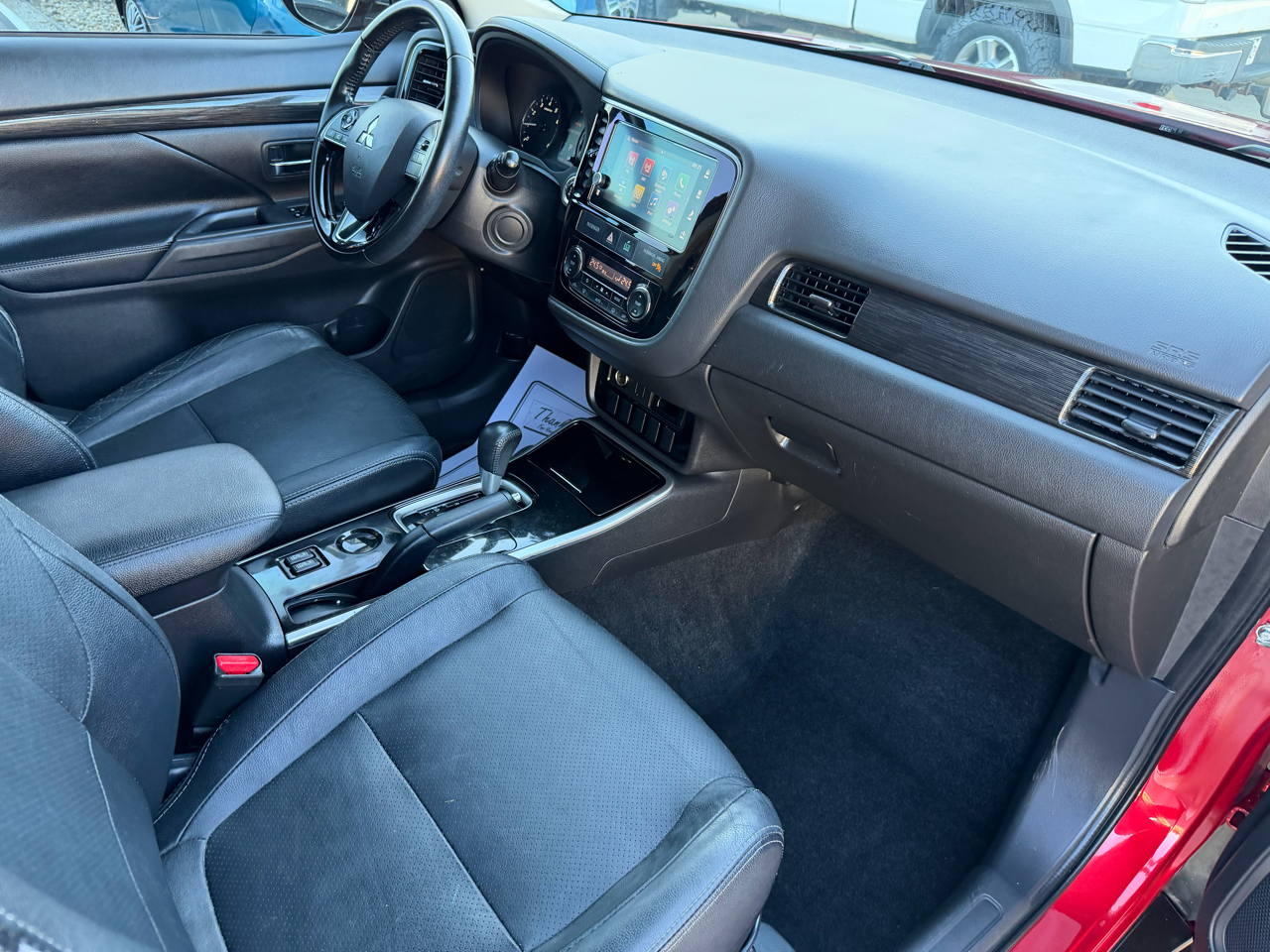 Mitsubishi Outlander SEL FWD 2017 Mitsubishi Outlander SEL FWD 2017