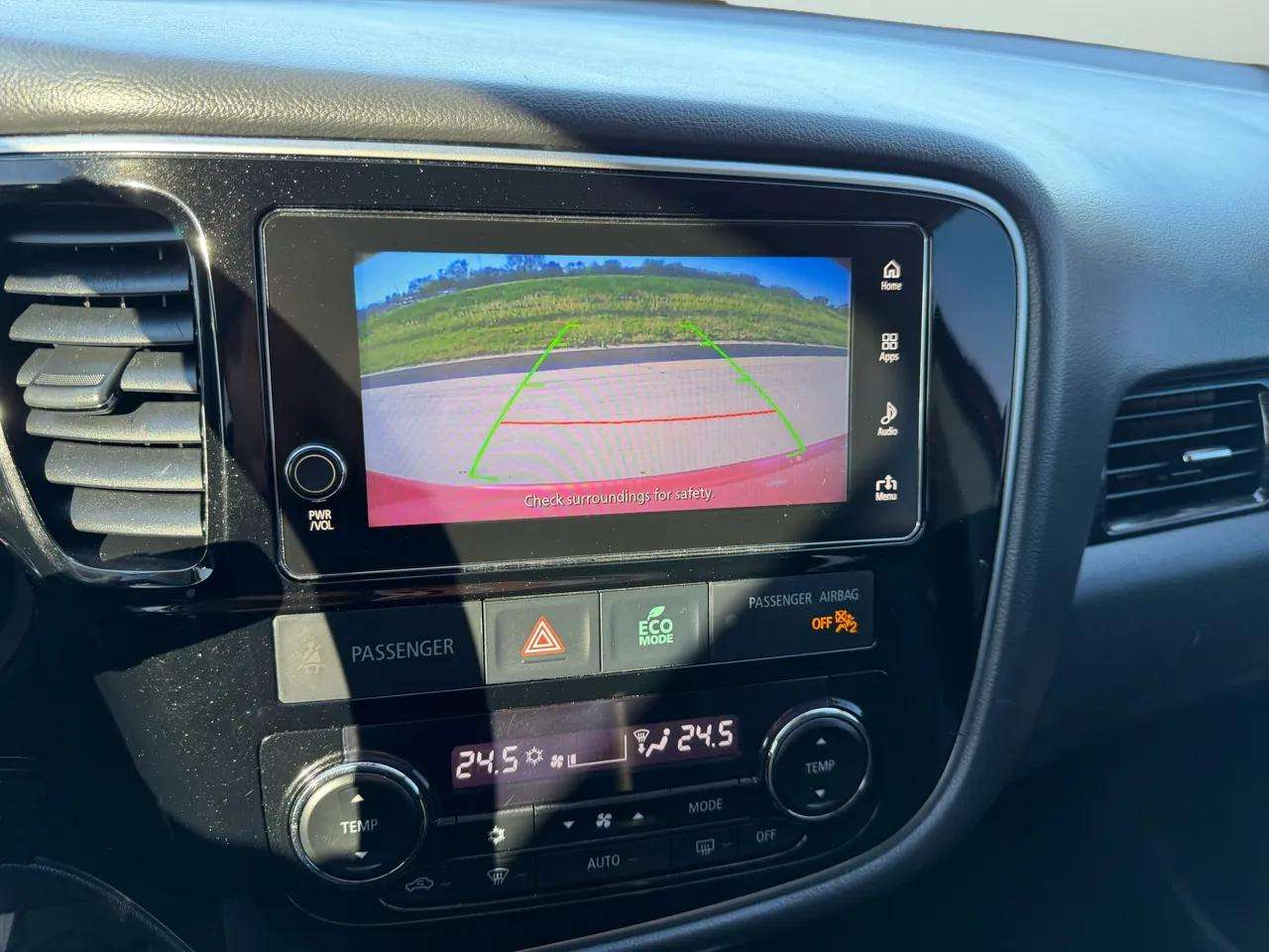 Mitsubishi Outlander SEL FWD 2017 Mitsubishi Outlander SEL FWD 2017