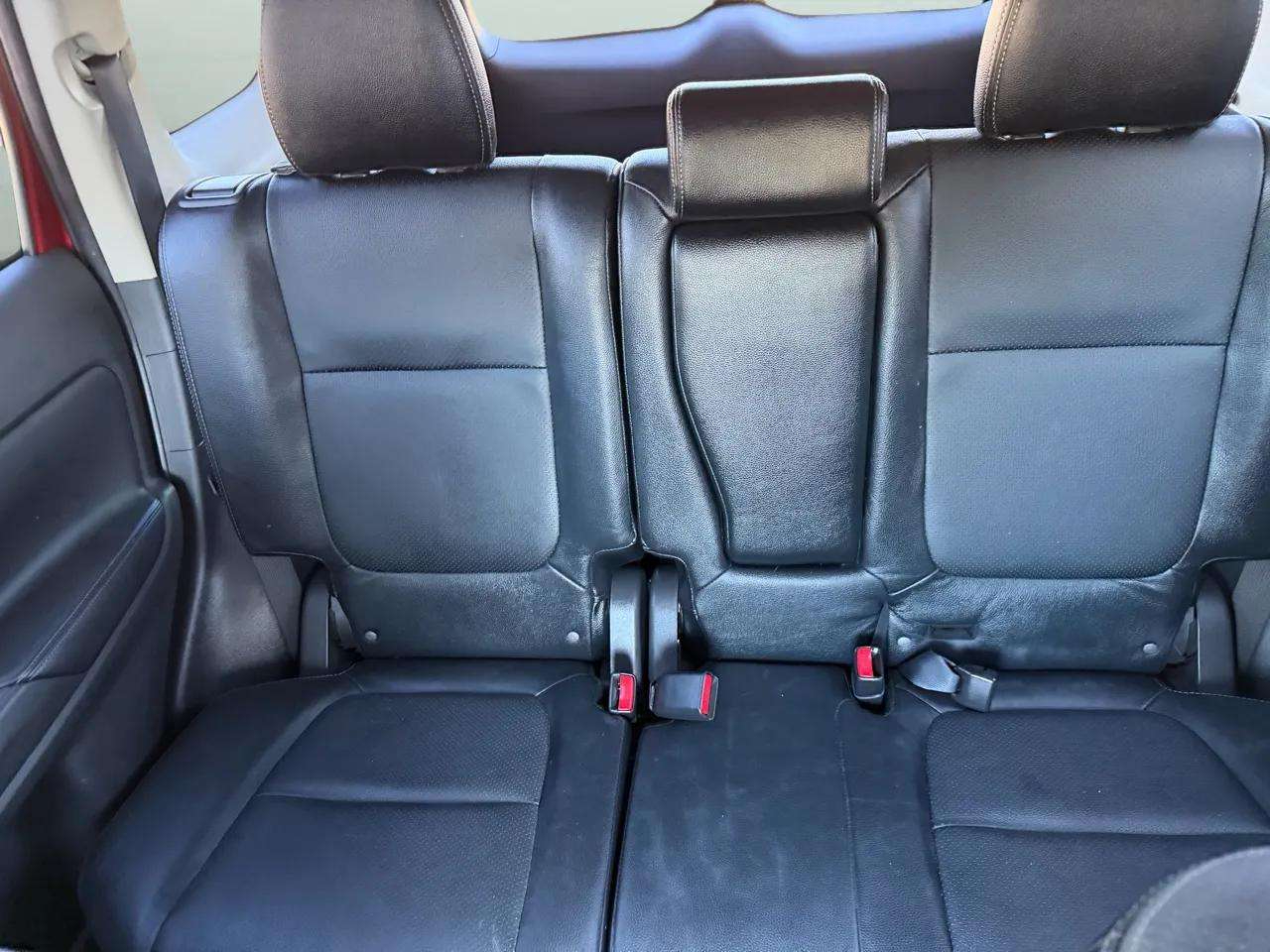 Mitsubishi Outlander SEL FWD 2017 Mitsubishi Outlander SEL FWD 2017