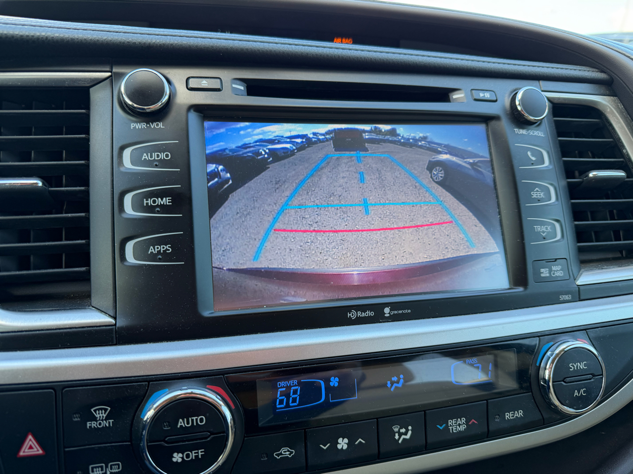 Toyota Highlander FWD 4dr V6 XLE (Natl) 2014 Toyota Highlander FWD 4dr V6 XLE (Natl) 2014