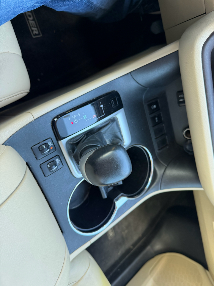 Toyota Highlander FWD 4dr V6 XLE (Natl) 2014 Toyota Highlander FWD 4dr V6 XLE (Natl) 2014