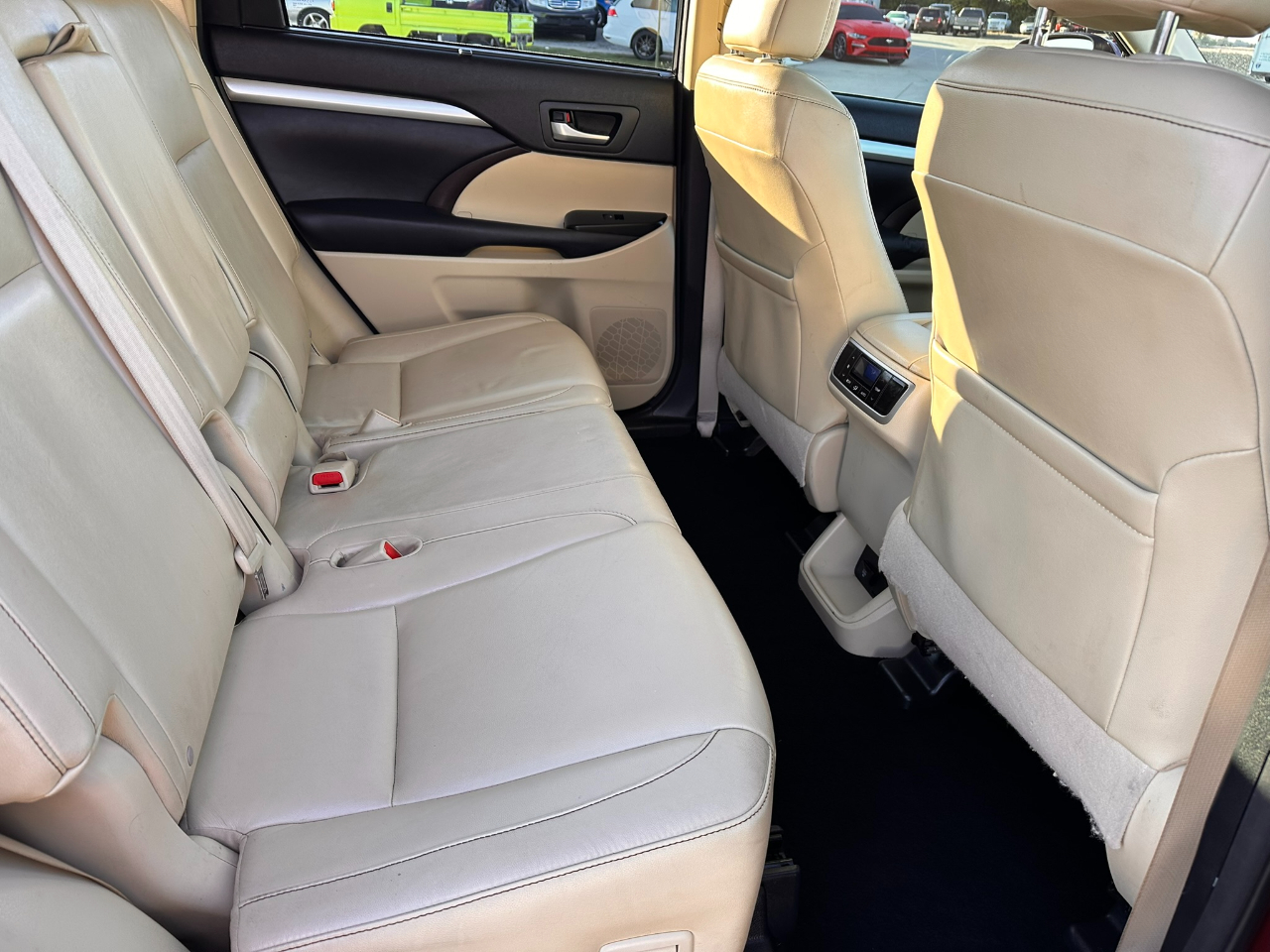 Toyota Highlander FWD 4dr V6 XLE (Natl) 2014 Toyota Highlander FWD 4dr V6 XLE (Natl) 2014