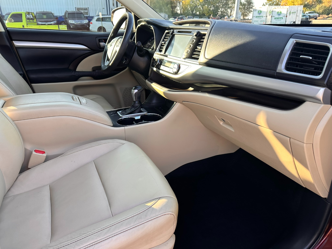 Toyota Highlander FWD 4dr V6 XLE (Natl) 2014 Toyota Highlander FWD 4dr V6 XLE (Natl) 2014