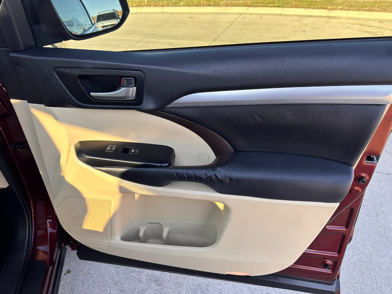 Toyota Highlander FWD 4dr V6 XLE (Natl) 2014 Toyota Highlander FWD 4dr V6 XLE (Natl) 2014