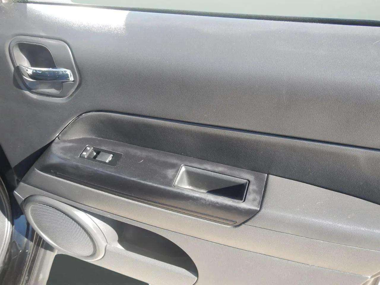 Jeep Patriot 4WD 4dr Latitude 2012