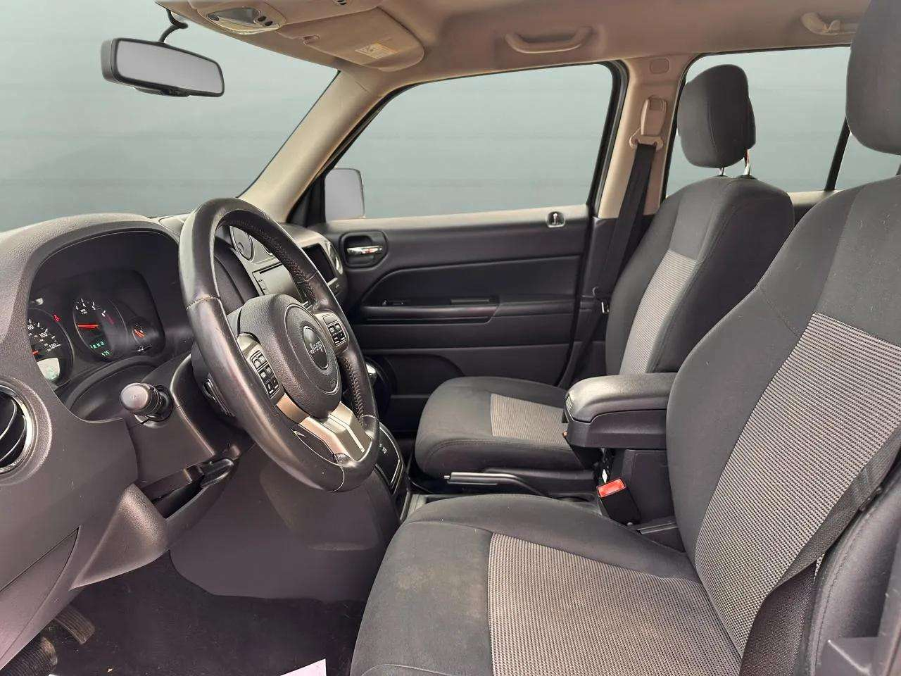 Jeep Patriot 4WD 4dr Latitude 2012