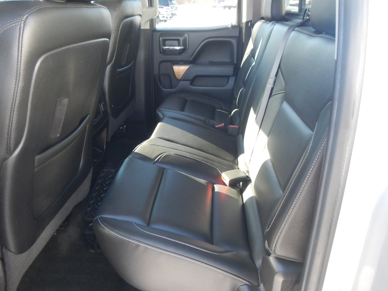 Chevrolet Silverado 2500HD 4WD Double Cab 144.2" LTZ 2015