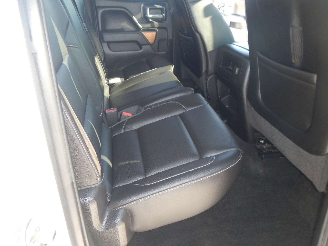 Chevrolet Silverado 2500HD 4WD Double Cab 144.2" LTZ 2015