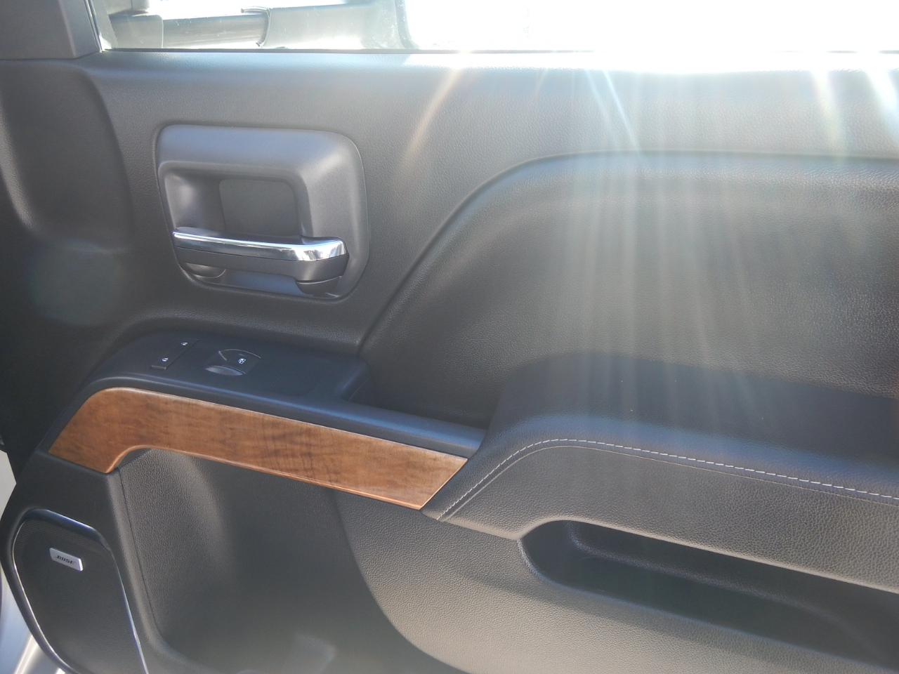 Chevrolet Silverado 2500HD 4WD Double Cab 144.2" LTZ 2015