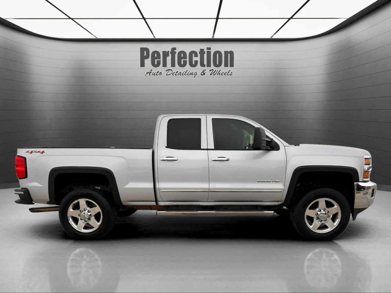 Chevrolet Silverado 2500HD 4WD Double Cab 144.2" LTZ 2015