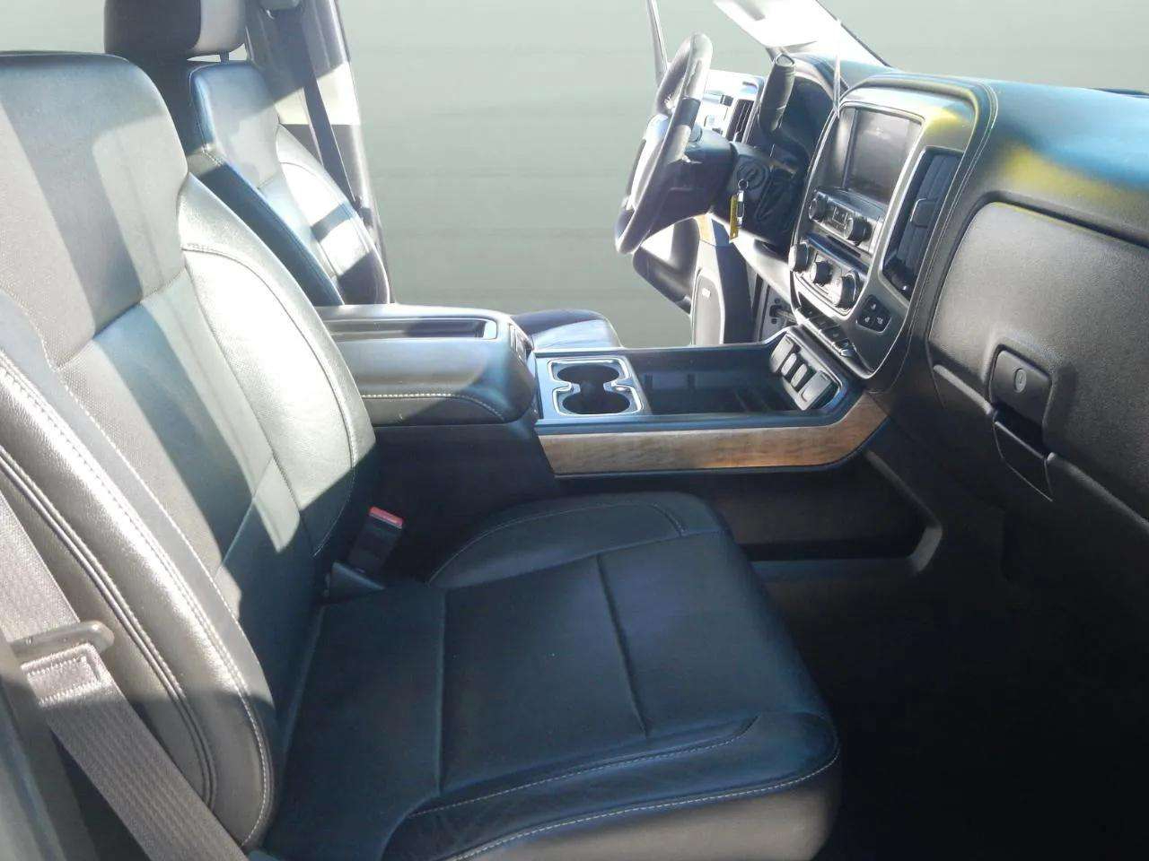 Chevrolet Silverado 2500HD 4WD Double Cab 144.2" LTZ 2015