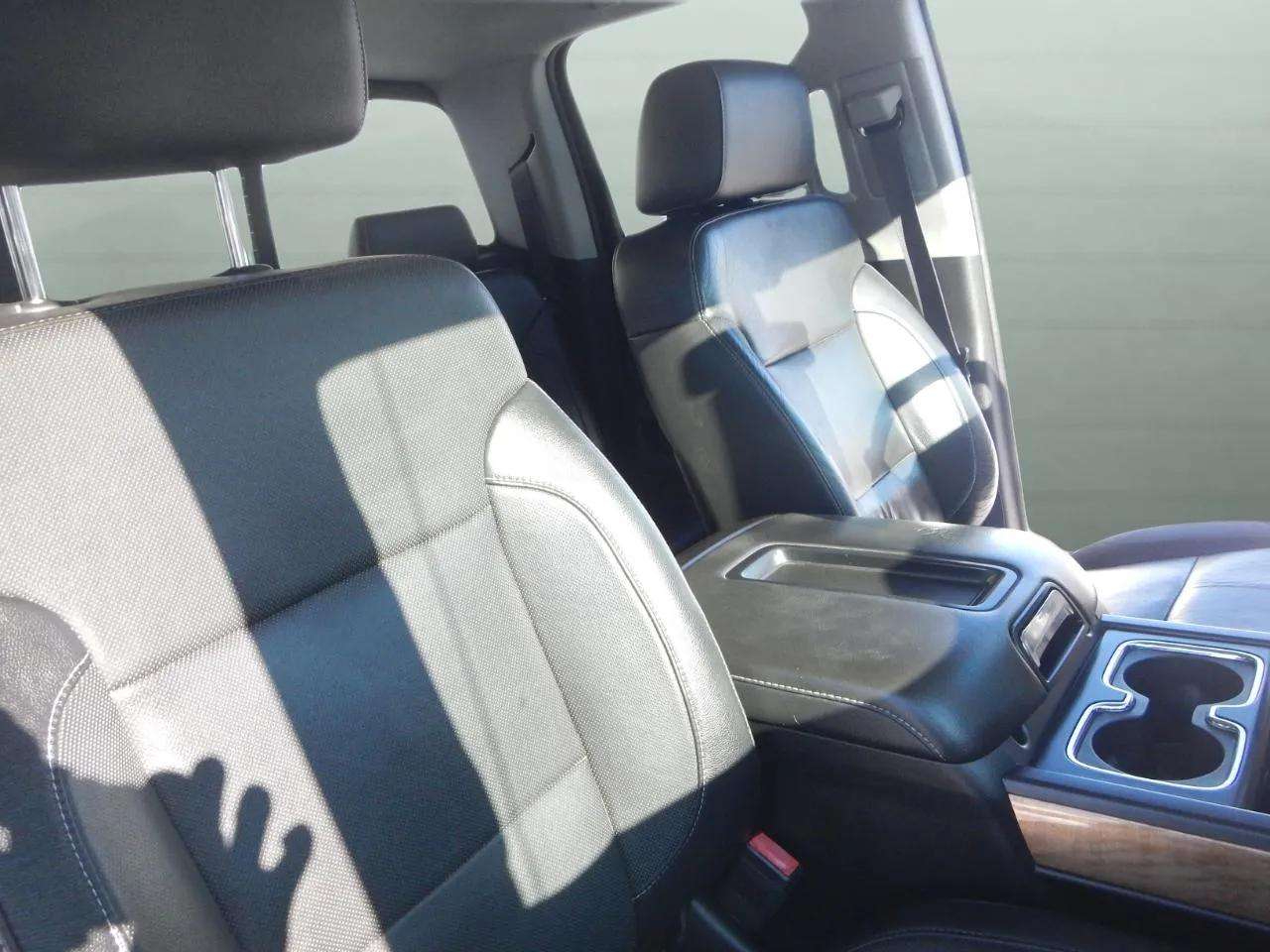 Chevrolet Silverado 2500HD 4WD Double Cab 144.2" LTZ 2015