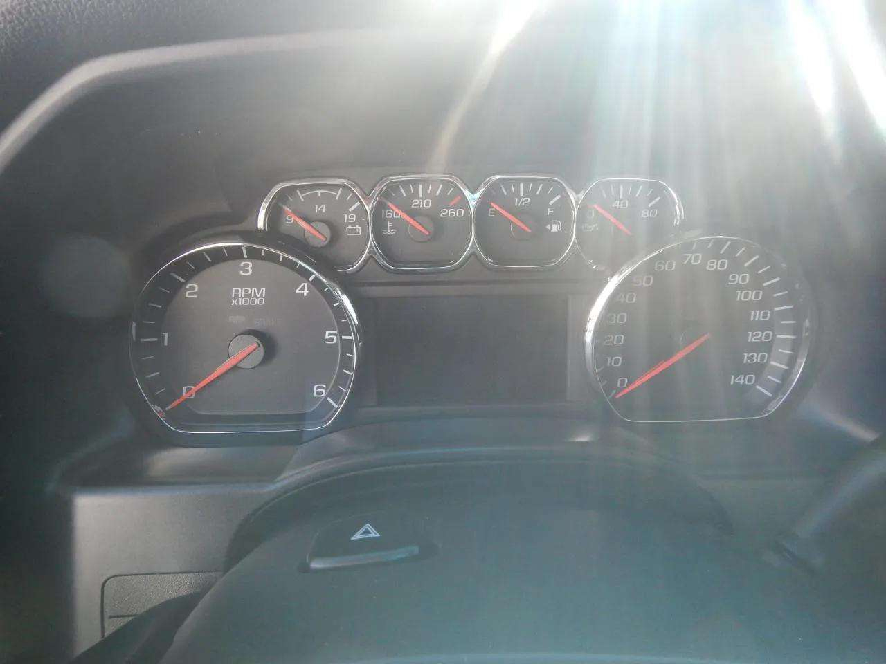 Chevrolet Silverado 2500HD 4WD Double Cab 144.2" LTZ 2015