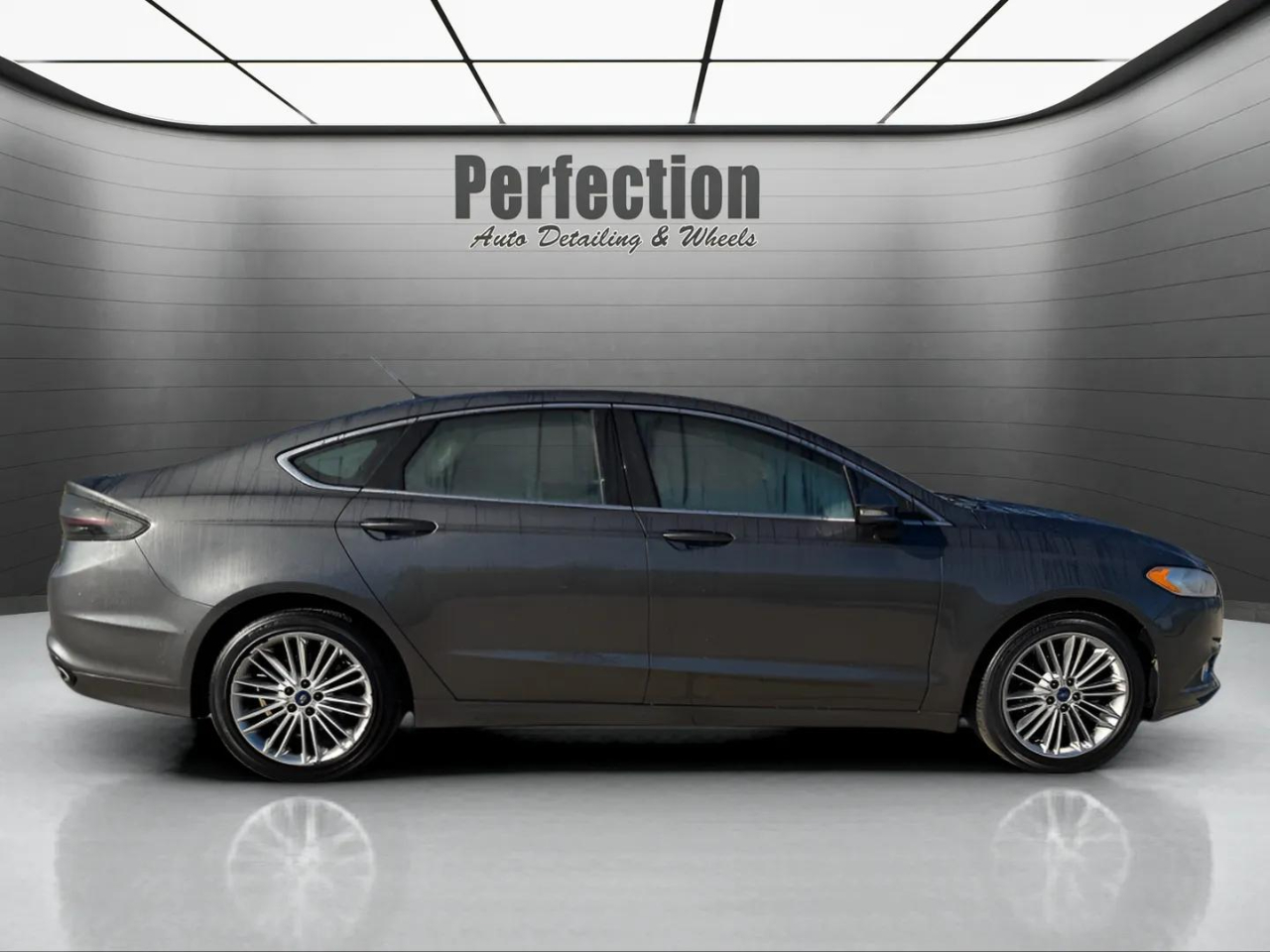 Ford Fusion 4dr Sdn SE FWD 2015