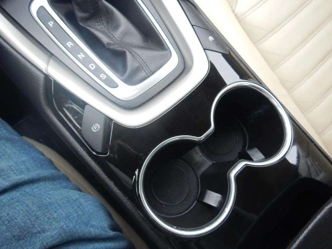 Ford Fusion 4dr Sdn SE FWD 2015