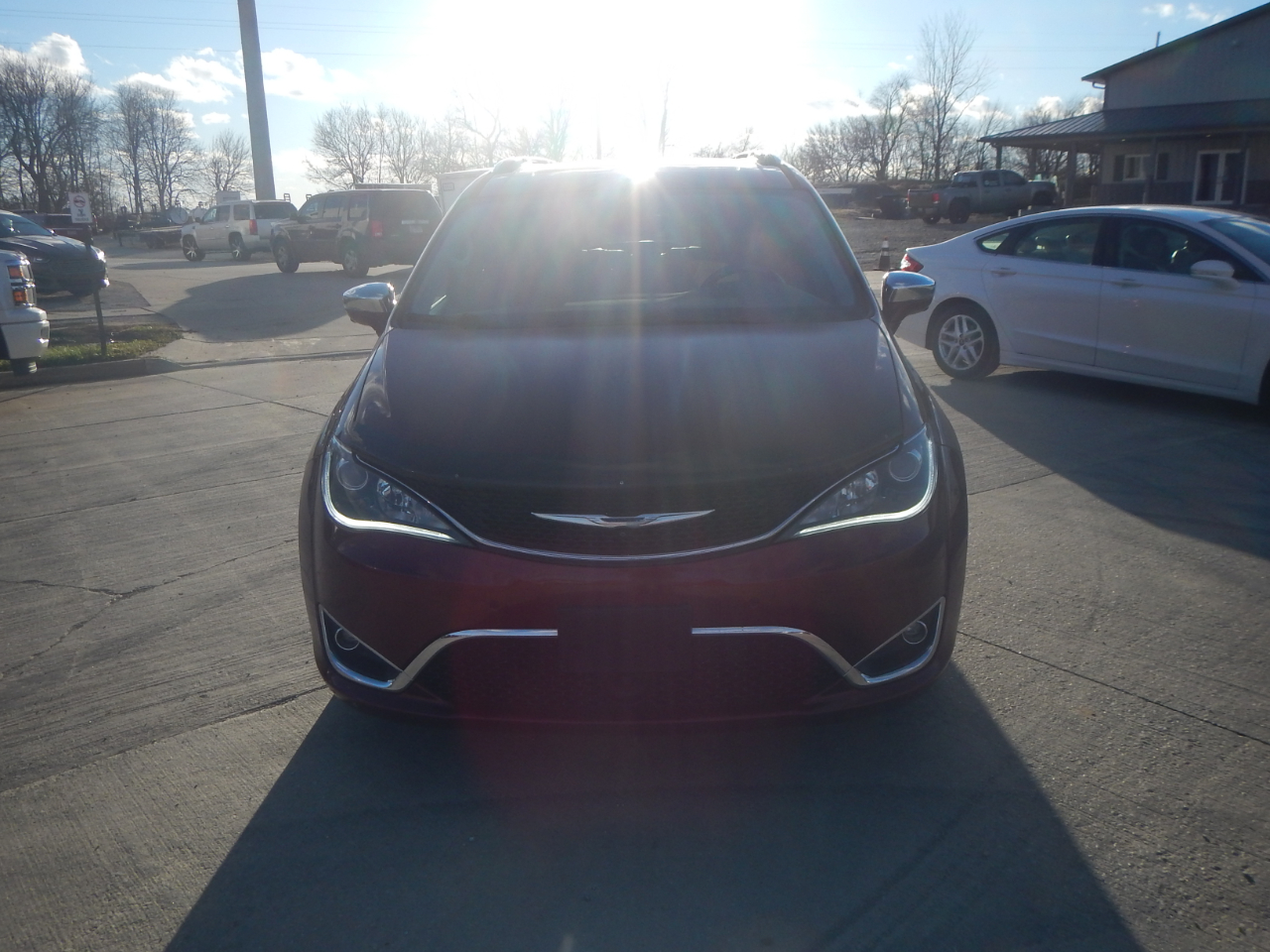 Chrysler Pacifica Limited FWD 2017