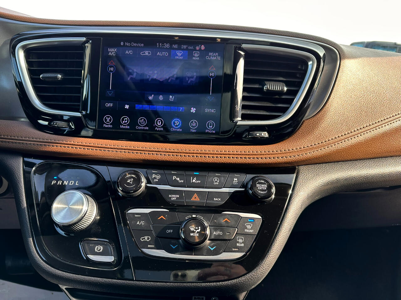 Chrysler Pacifica Limited FWD 2017