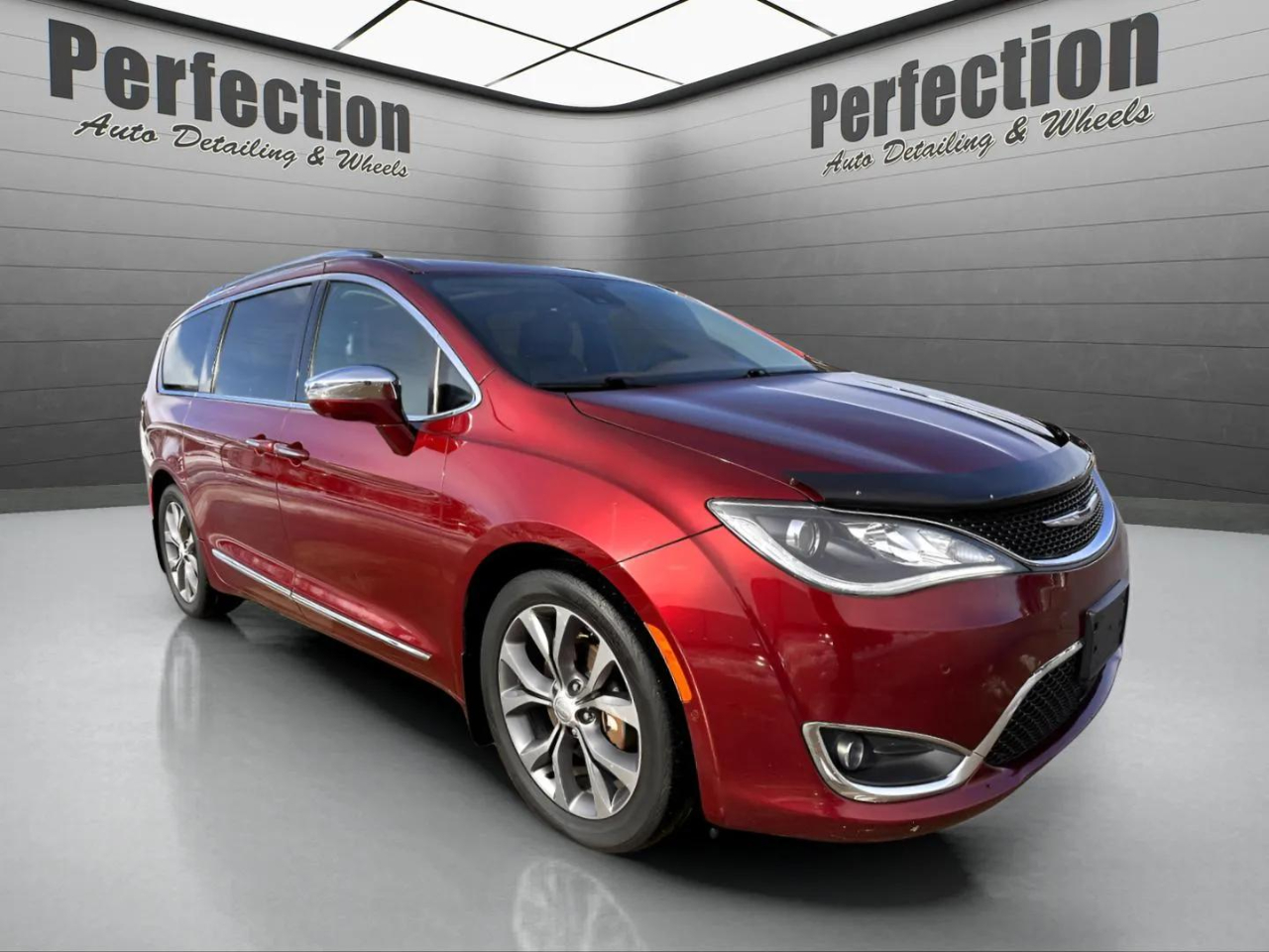 Chrysler Pacifica Limited FWD 2017