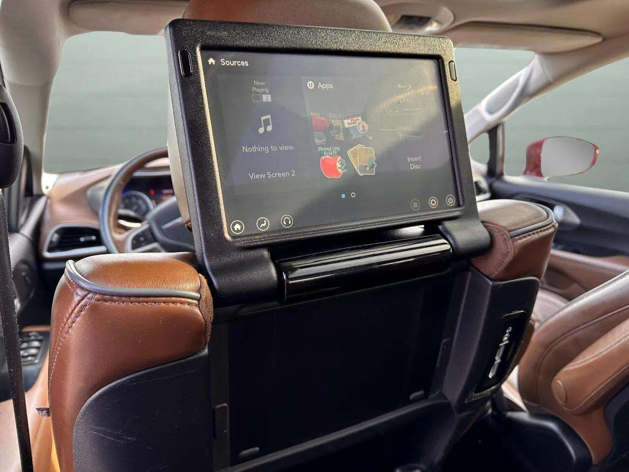 Chrysler Pacifica Limited FWD 2017