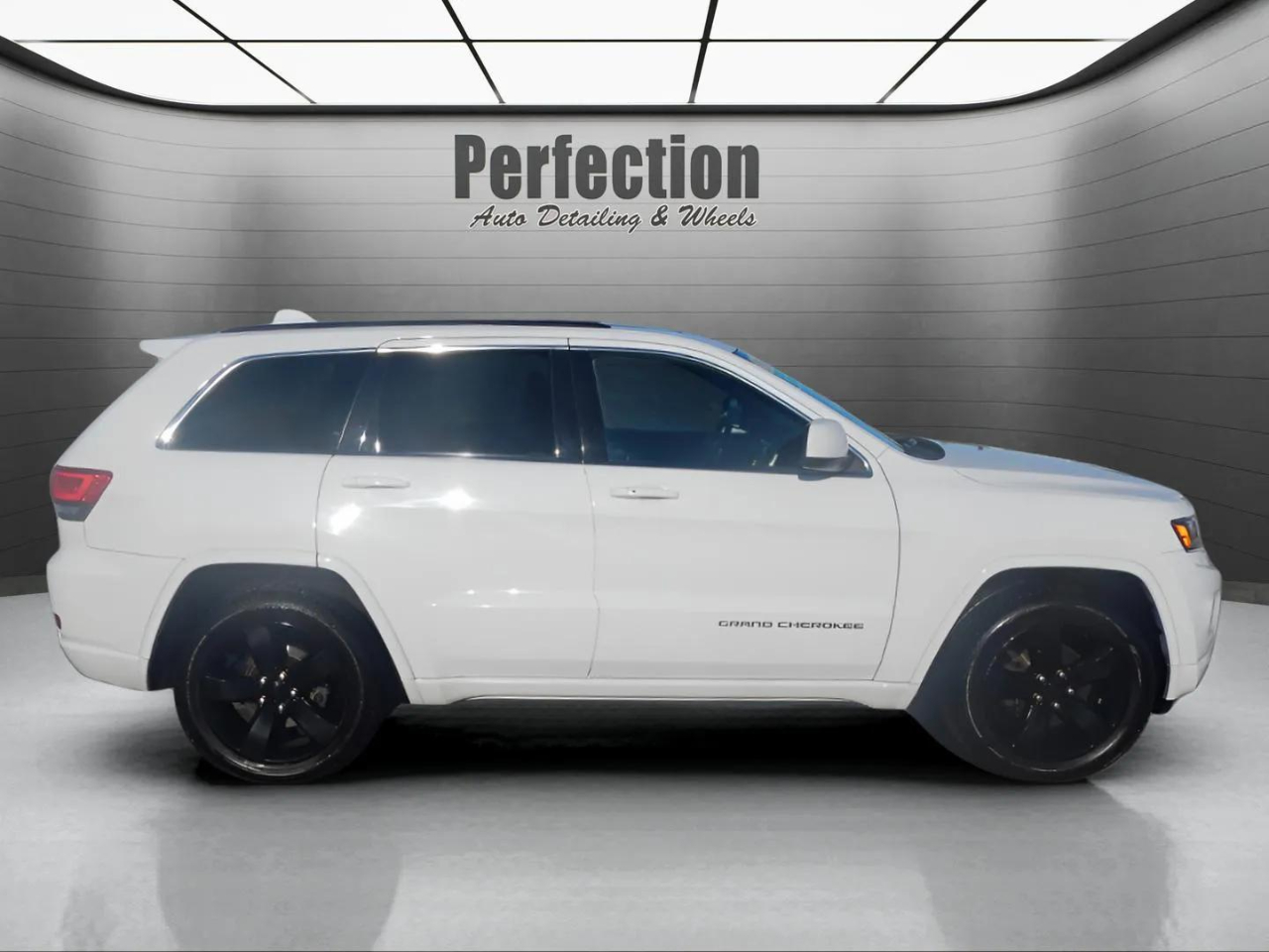 Jeep Grand Cherokee 4WD 4dr Altitude 2015