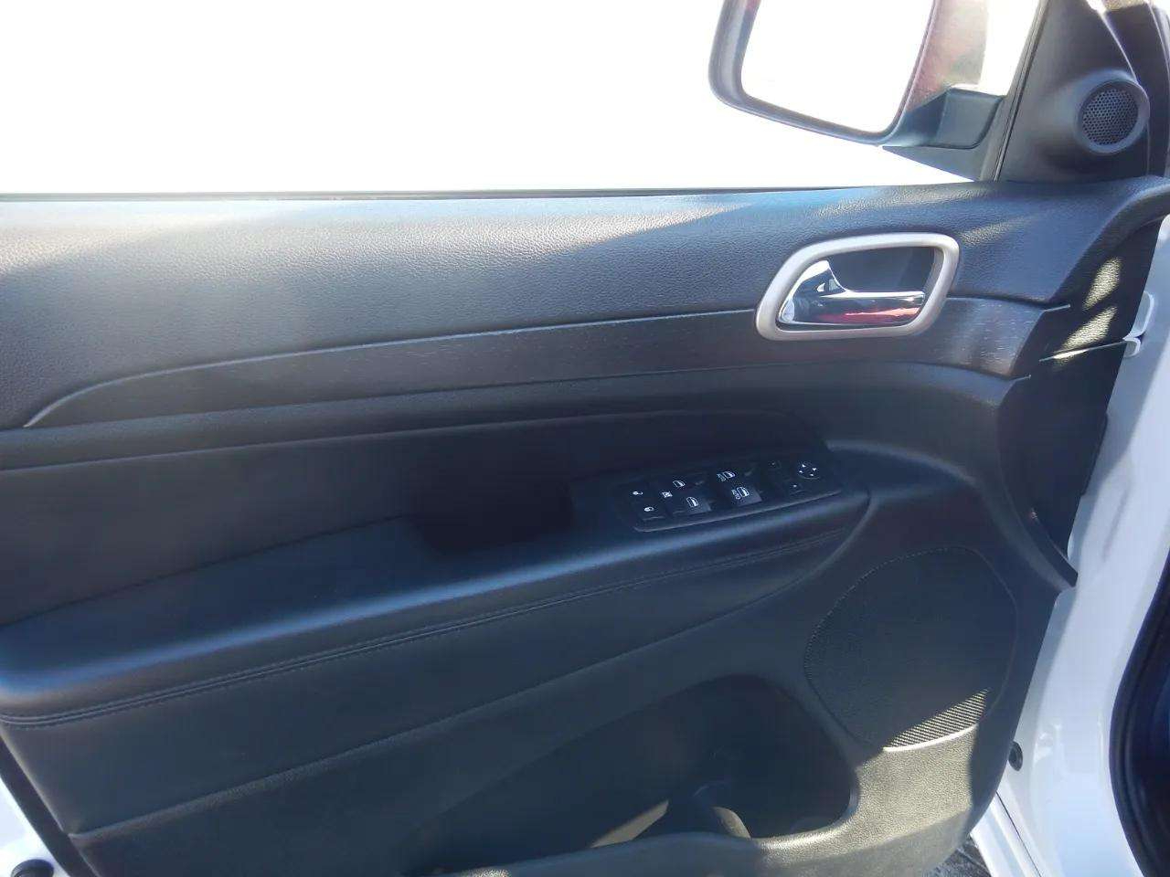 Jeep Grand Cherokee 4WD 4dr Altitude 2015