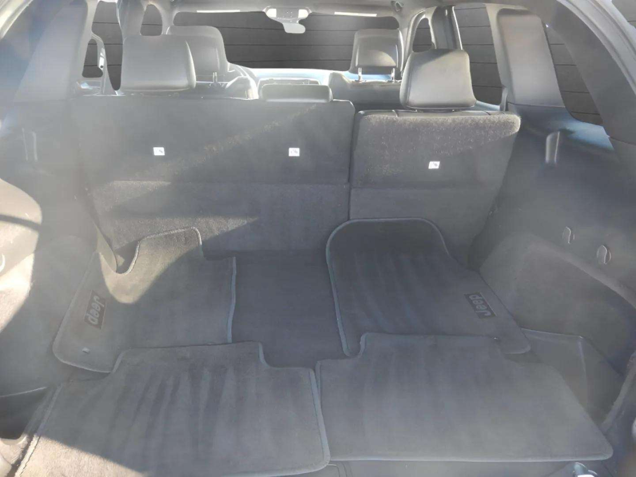 Jeep Grand Cherokee 4WD 4dr Altitude 2015