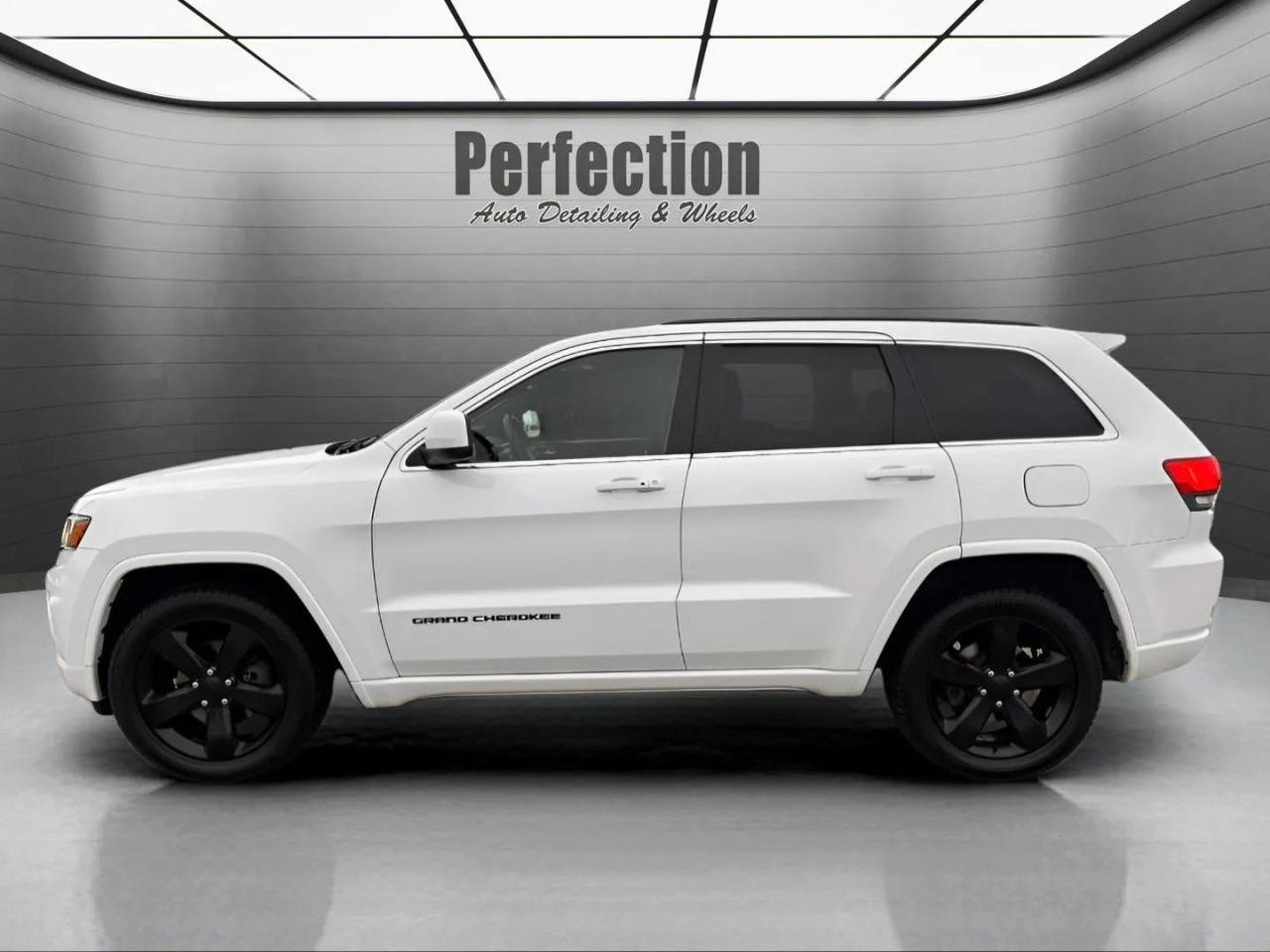Jeep Grand Cherokee 4WD 4dr Altitude 2015