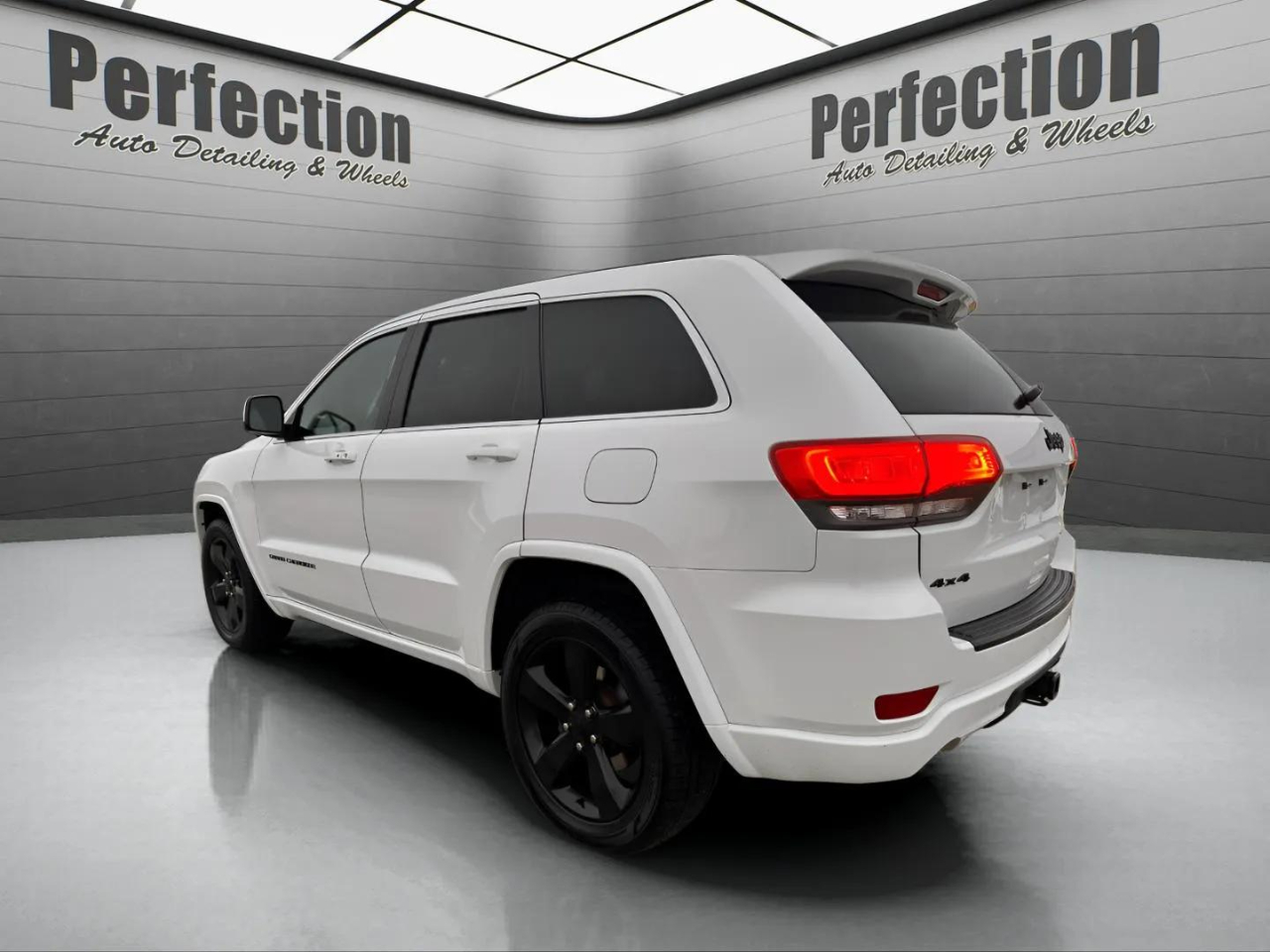 Jeep Grand Cherokee 4WD 4dr Altitude 2015
