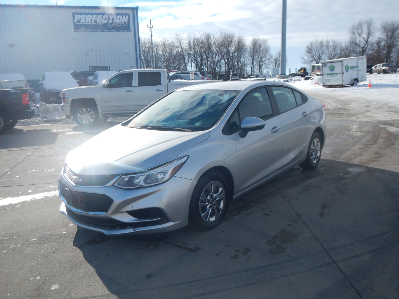 2017 Chevrolet Cruze 4dr Sdn 1.4L LS w/1SB