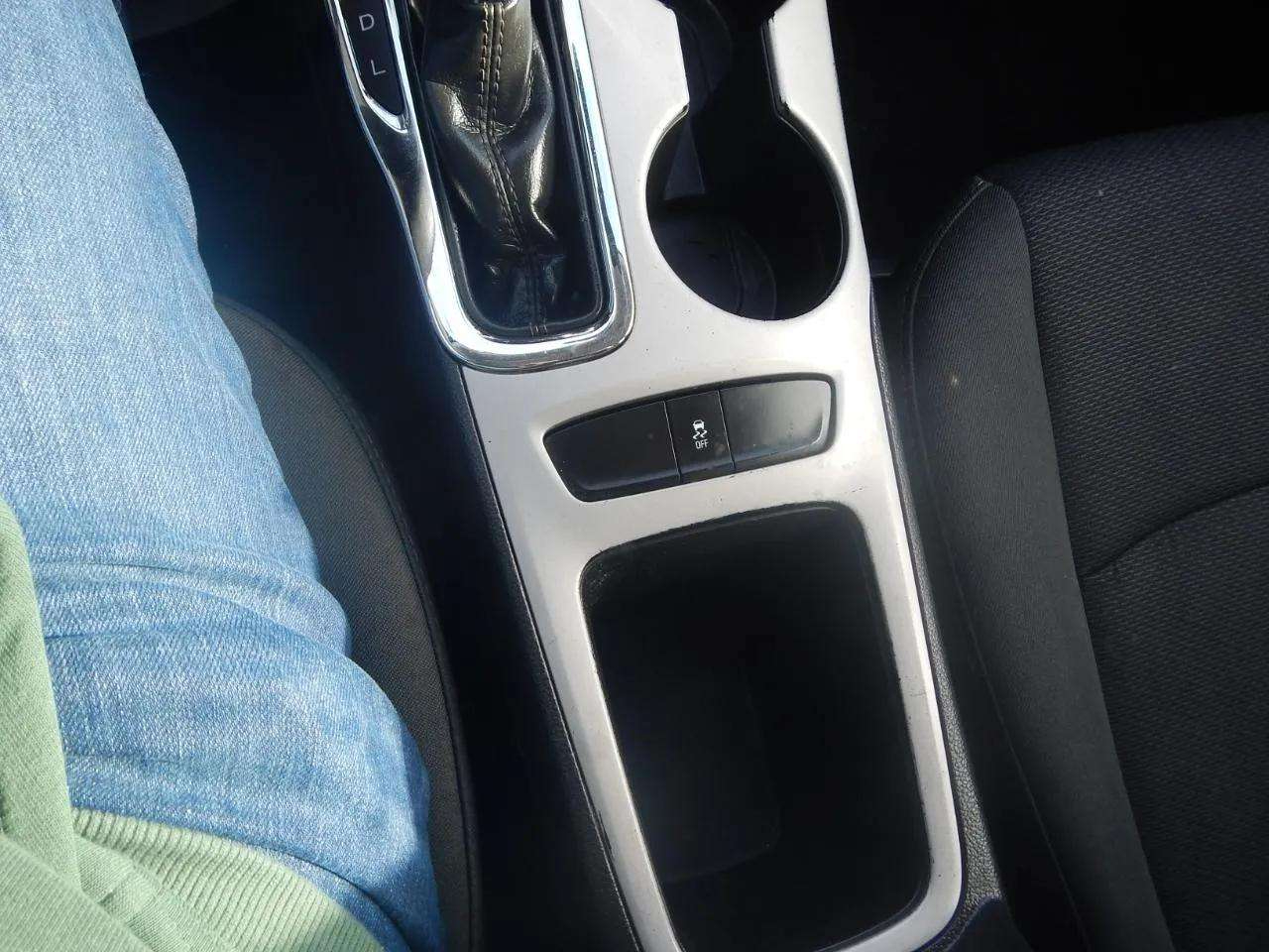 Chevrolet Cruze 4dr Sdn 1.4L LS w/1SB 2017