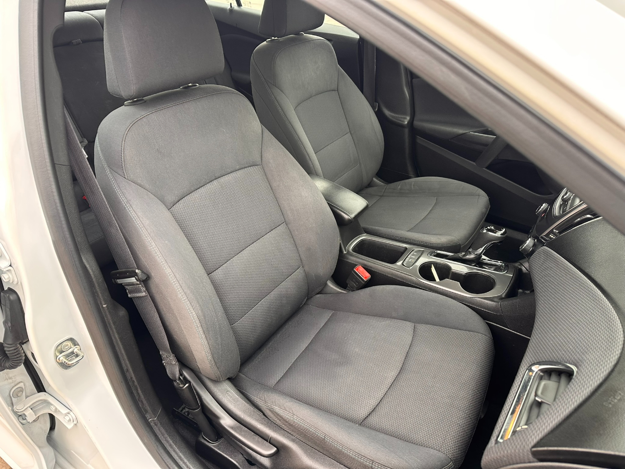 Chevrolet Cruze 4dr Sdn LT 2019