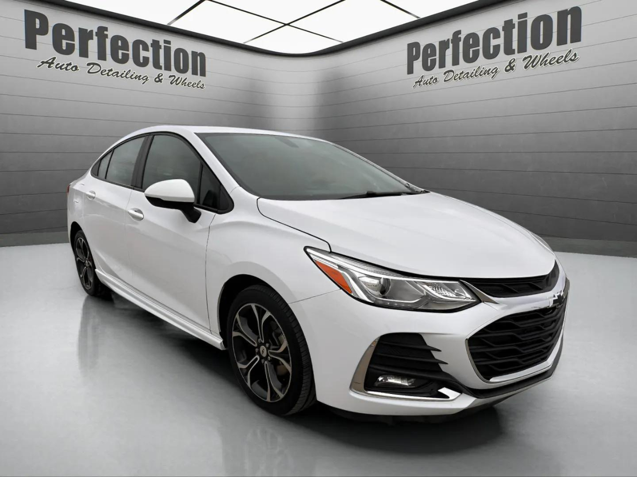 Chevrolet Cruze 4dr Sdn LT 2019